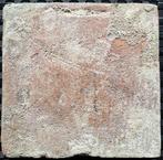 Carreau - Carreau ancien avec un motif floral et une, Antiquités & Art