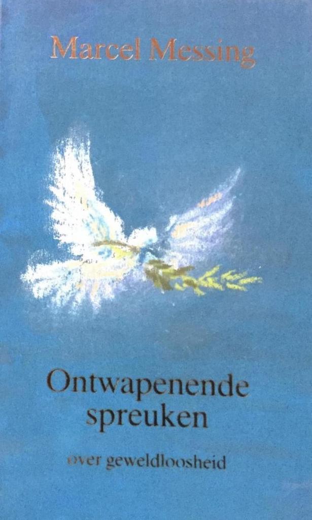 Ontwapenende spreuken / De kosmische mens 9789020276787, Boeken, Esoterie en Spiritualiteit, Zo goed als nieuw, Verzenden