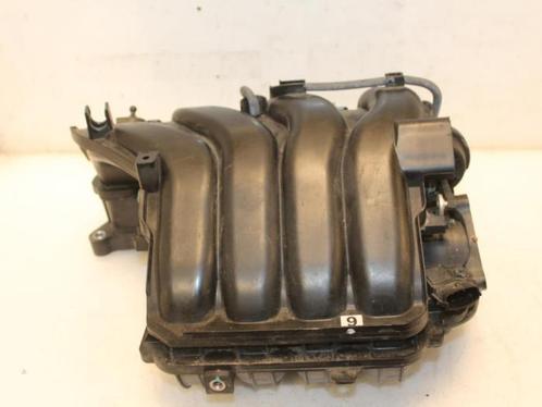 Inlaatspruitstuk Kia Carens O122253, Auto-onderdelen, Carrosserie