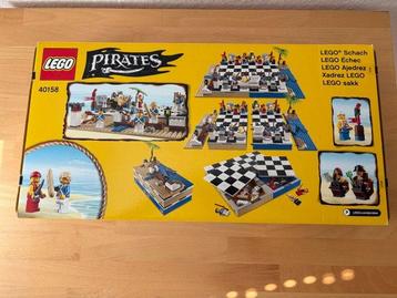 Lego Set - 40158 - Pirates - Pirates LEGO Chess