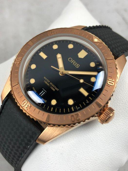 Oris - Divers Sixty Five Automatic Bronze - 01 733 7771, Handtassen en Accessoires, Horloges | Heren