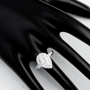 Zonder Minimumprijs - Ring - 14 karaat Witgoud - 2.10ct. tw. beschikbaar voor biedingen