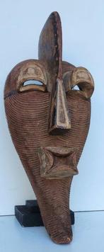 Ceremoniële en rituele masker van Kifwebe-ancesteren -