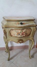 Nachtkastje (2) - Hout, Antiek en Kunst