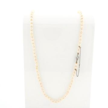 Parel collier met witgouden slot en diamant 0,01 ct. | 86 cm beschikbaar voor biedingen