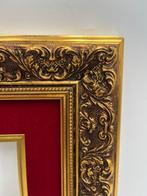 Lijst - Hout - Gouden fluwelen kader