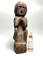 Putali houten beeld - Nepal (Zonder Minimumprijs)