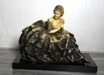 Antonio Banchelli - Statue, Dame in baljurk - 33 cm -