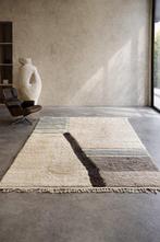 Tapis en laine berbère marocaine moderne de Mrirt - Tapis -