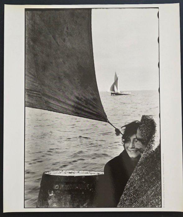 Sergio Larrain (1931-2012) from Magnum - Entre Chiloé et, Antiquités & Art, Art | Objets design