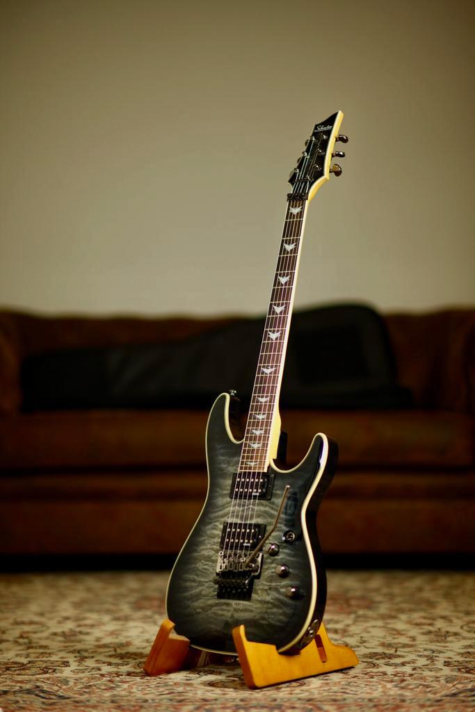 Schecter Omen Extreme 6 Floyd Rose | See Thru Black, Muziek en Instrumenten, Snaarinstrumenten | Gitaren | Elektrisch, Verzenden