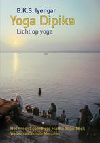 Yoga dipika 9789063500283 B.K.S. Iyengar, Boeken, Verzenden, Zo goed als nieuw, B.K.S. Iyengar