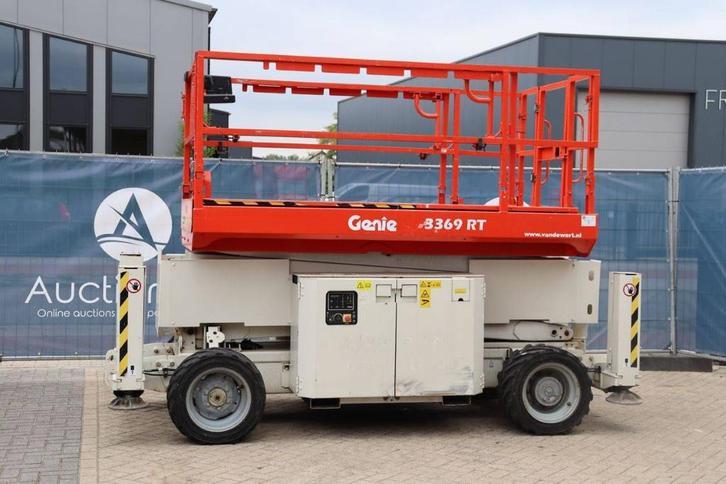 Veiling: Schaarlift Genie GS3369RT Diesel 12m 2013, Zakelijke goederen, Machines en Bouw | Liften, Steigers en Ladders, Ophalen