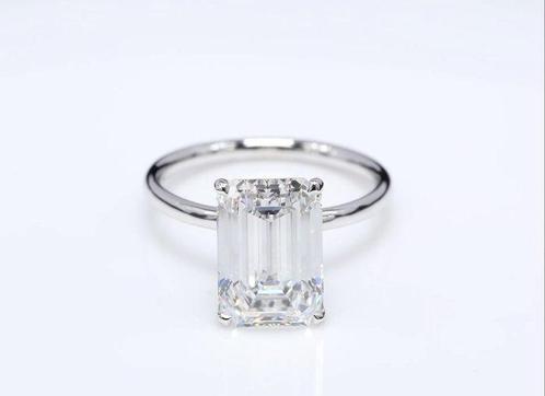 Sans Prix de Réserve - Bague - 18 carats Or blanc -  6.08ct., Handtassen en Accessoires, Ringen