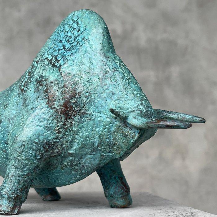Sculpture, NO RESERVE PRICE - Sculpture of a Striking, Antiek en Kunst, Kunst | Designobjecten