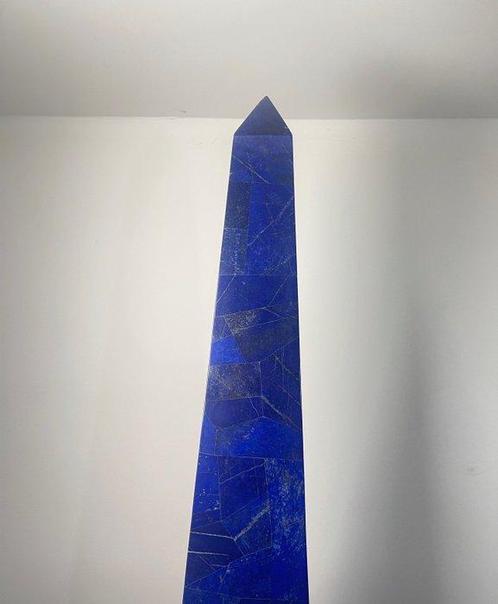 Zeldzame lapis lazuli handgemaakt Obelisk - Hoogte: 225 cm -, Verzamelen, Mineralen en Fossielen