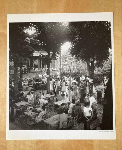 Robert Doisneau (1912–1994) - Un bal, 14 juillet 1945, Antiek en Kunst, Kunst | Schilderijen | Modern