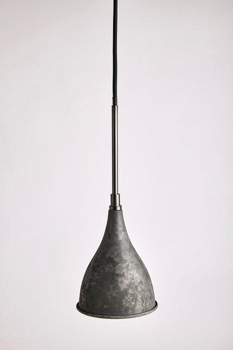 Norr11 - Lamp (2) - Le Six Hanger Gepoedercoat - Metaal - 2, Antiek en Kunst, Antiek | Verlichting