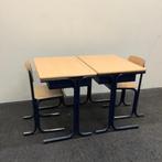 Complete school set van 40 stuks tafels + stoelen (stip, Gebruikt, Eén, Hout