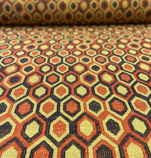 Tissu prestigieux, robuste mais très doux, avec des motifs, Antiek en Kunst, Antiek | Tapijten, Tafelkleden en Textiel