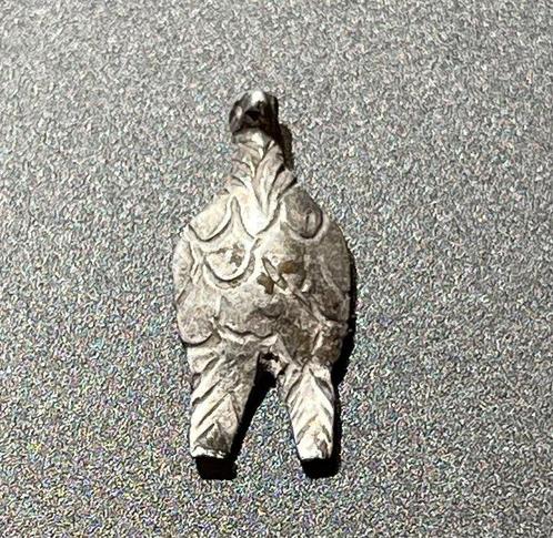 Oud-Romeins Zilver Legionair beeldje in de vorm van een, Antiek en Kunst, Antiek | Overige Antiek