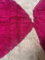 Marokkaanse Beni Ouarain tapijt – handgemaakt wol tapijt –, Nieuw