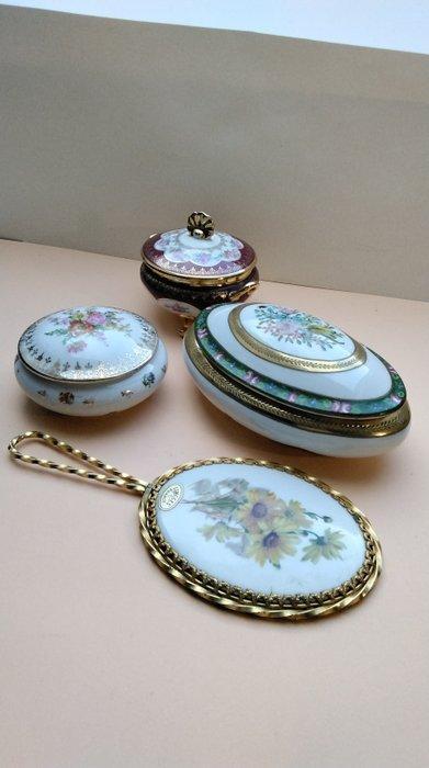 Decoratief ornament (4) - Frankrijk - Bloemendecoratie, Antiek en Kunst, Curiosa en Brocante