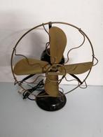 Ercole Marelli - 900 Ventilator - Bakeliet, IJzer