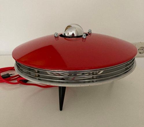 Itho - Lampe - Acier - Lampe OVNI convertie à partir dun, Antiek en Kunst, Antiek | Wandborden en Tegels