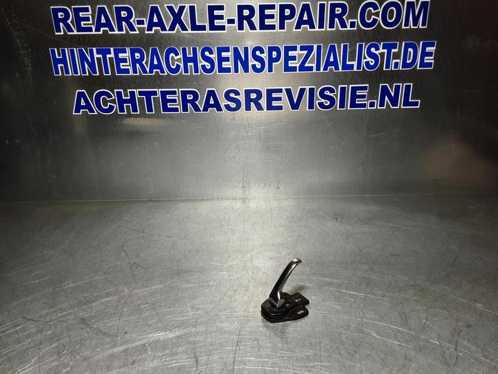 Deurhandle, deurhendel Opel Kadett C, rechts. (Interieur), Autos : Pièces & Accessoires, Habitacle & Garnissage, Envoi