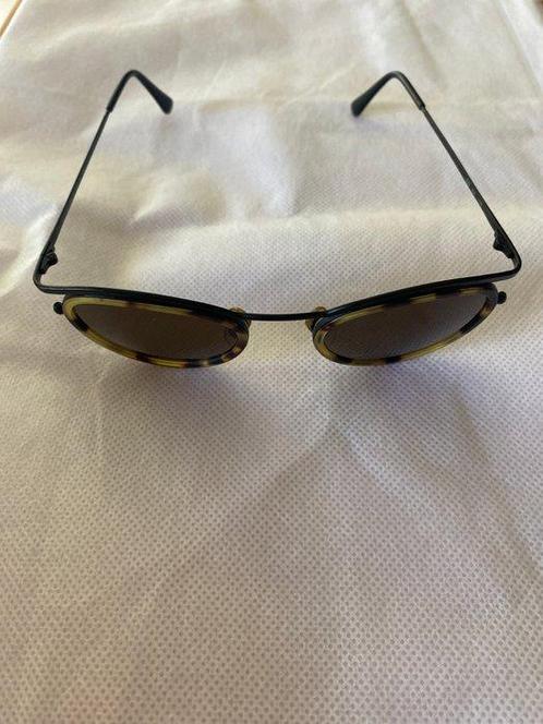 Giorgio Armani - Lunettes de soleil, Handtassen en Accessoires, Zonnebrillen en Brillen | Dames