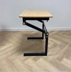 verstelbare schooltafel / tekentafel  (bxd) 69,5x49,5 cm,, Gebruikt