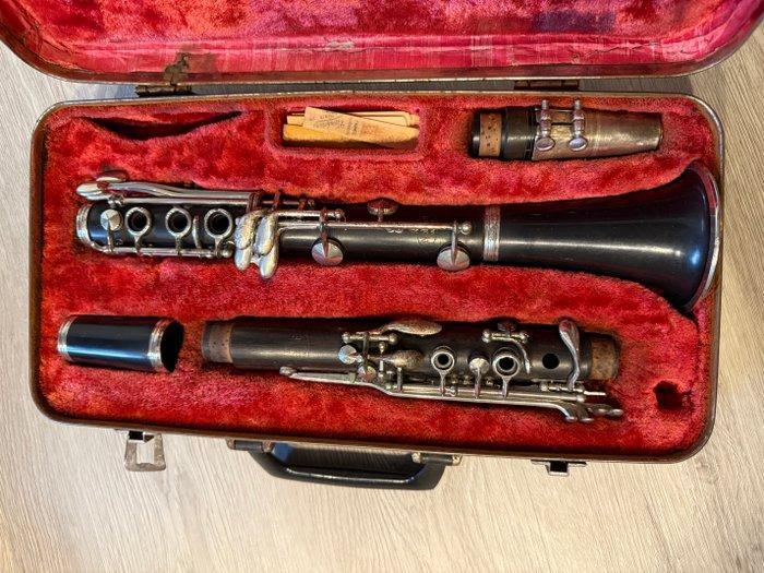 Labelled Noblet Paris Klarinette - Musikinstrument in alten, Muziek en Instrumenten, Blaasinstrumenten | Blokfluiten