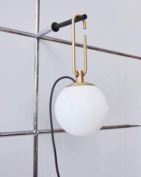 Artemide - Neri&Hu - Lampe murale - Mur en bois - Opaline, Antiek en Kunst, Antiek | Verlichting