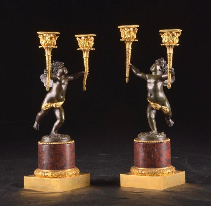 A pair of Louis XVI style patinated, gilt-bronze and rouge, Antiek en Kunst, Antiek | Meubels | Stoelen en Sofa's