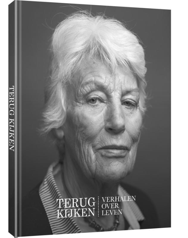 Terugkijken 9789025905064 Cecile Vossen, Livres, Politique & Société, Envoi