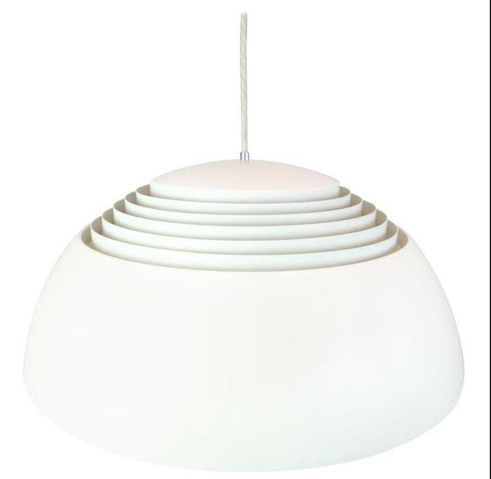 Louis Poulsen - Arne Jacobsen - Plafondlamp - Royal Hotel -, Antiek en Kunst, Antiek | Verlichting