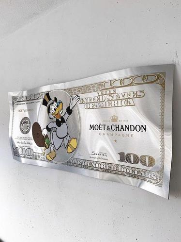 Suketchi - Sculpture, Scrooge McDuck LV Money Crumple - - Catawiki