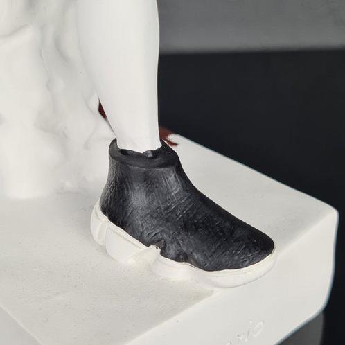 Santicri (1992) - Opera Santicri - Spinario Balenciaga Black, Antiek en Kunst, Kunst | Designobjecten
