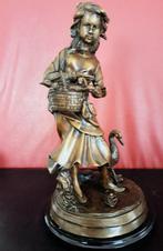 sculptuur, La fermiére - 5 kg - 35 cm - Gepatineerd brons