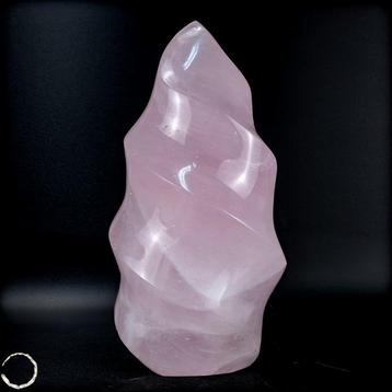 Quartz Rose Naturel de Première Qualité Flamme- 781.81 g