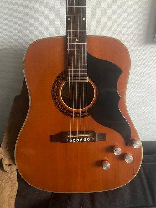 EKO - Western folk Ranger 6 - single coil pickup + piezzo, Muziek en Instrumenten, Snaarinstrumenten | Gitaren | Akoestisch