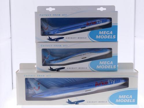 Schaal 1:200 Mega Models set van 3 TUI vliegtuigen Boeing..., Hobby en Vrije tijd, Modelbouw | Vliegtuigen en Helikopters, Nieuw