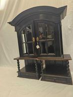 Vitrinekast - Vitrine in Louis Stijl met Gedraaide Poten en