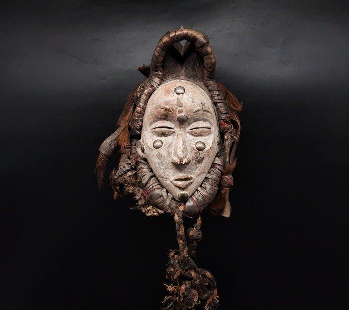 Superbe - masker - Punu - Gabon (Zonder minimumprijs), Antiquités & Art, Art | Art non-occidental