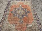 Vloerkleed - 265 cm - 175 cm - Gebieds Handgemaakt Tapijt, Nieuw