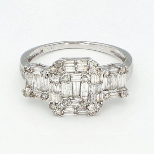 Ring - 18 karaat Witgoud Diamant (Natuurlijk), Handtassen en Accessoires, Ringen