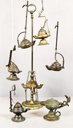 Olielamp (7) - Brons, messing, legering - Verzameling