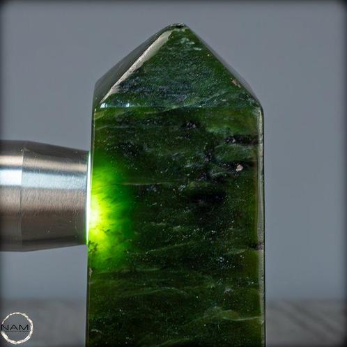 Natuurlijk hoogwaardige jade-nephriet Obelisk- 1056.42 g, Verzamelen, Dierenverzamelingen