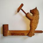 Folk Art - Jouet Carved Wooden Hammering Bear Toy, Hand, Antiek en Kunst